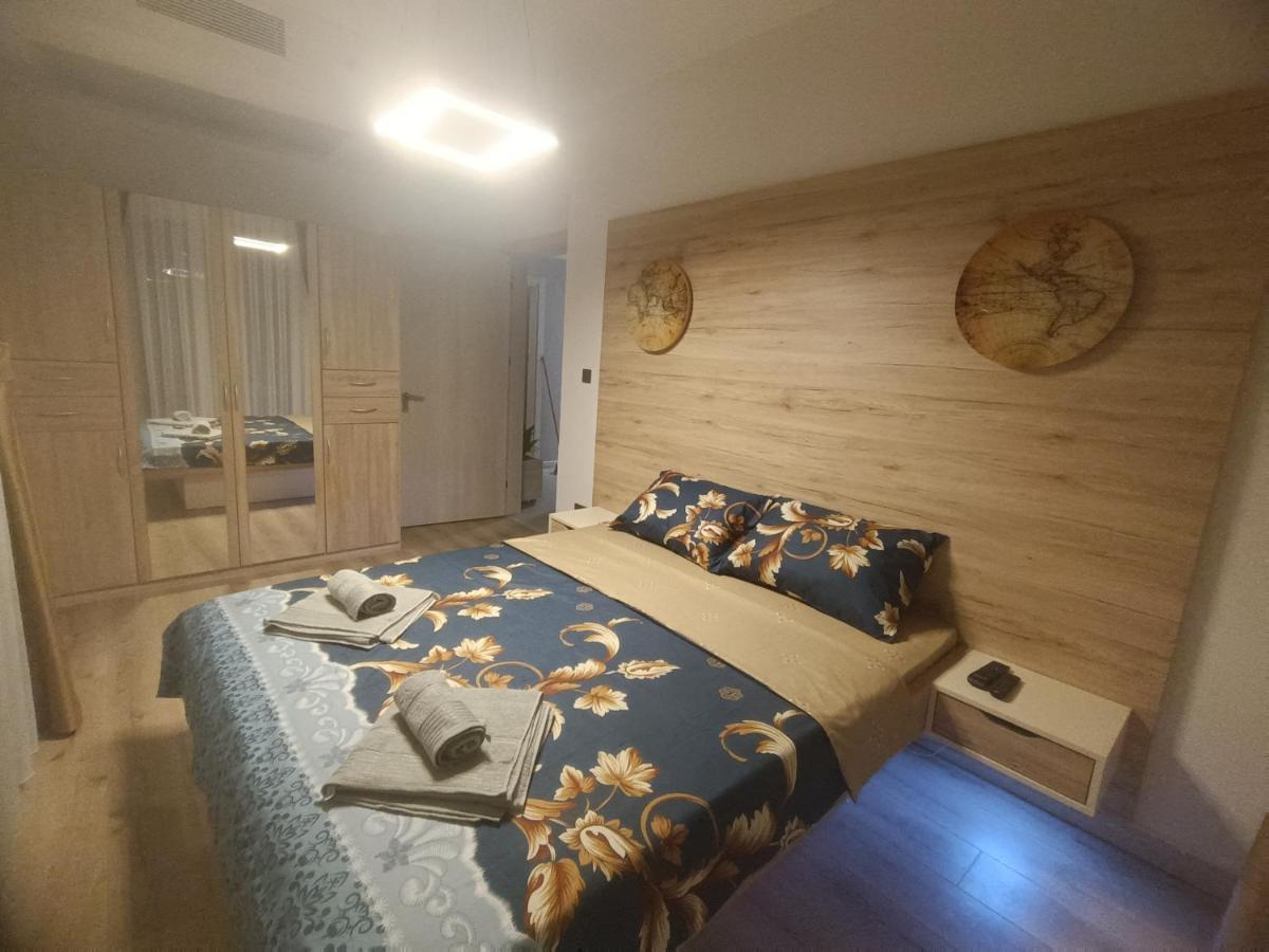סקופיה 19Th & 18Th Floor Secure Apartments With Pool & Fitness & Parking Included In Price מראה חיצוני תמונה