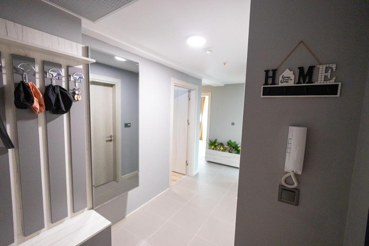 סקופיה 19Th & 18Th Floor Secure Apartments With Pool & Fitness & Parking Included In Price מראה חיצוני תמונה