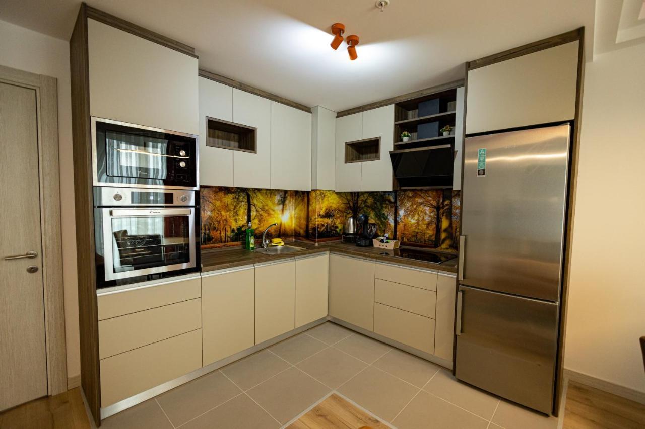 סקופיה 19Th & 18Th Floor Secure Apartments With Pool & Fitness & Parking Included In Price מראה חיצוני תמונה