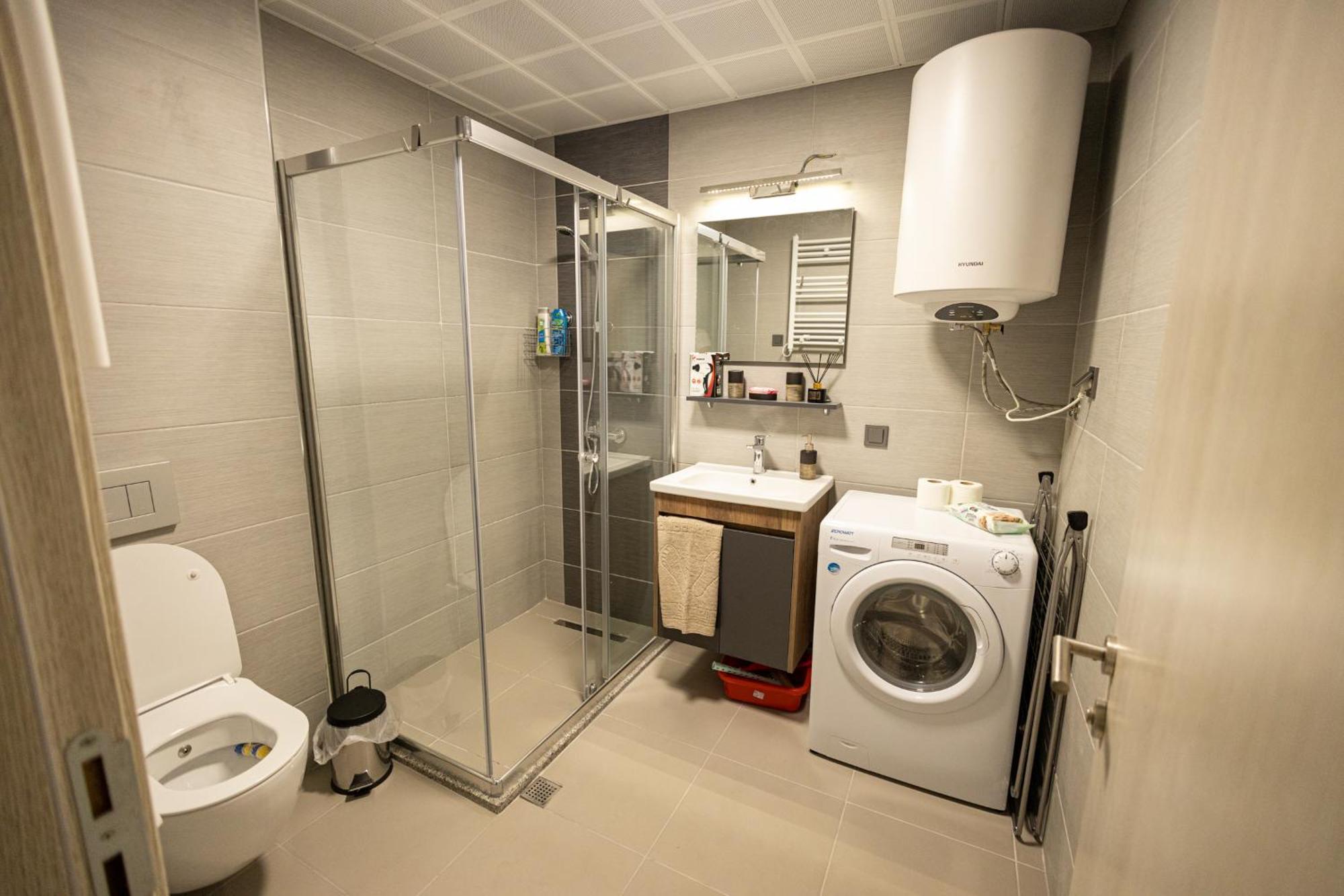 סקופיה 19Th & 18Th Floor Secure Apartments With Pool & Fitness & Parking Included In Price מראה חיצוני תמונה