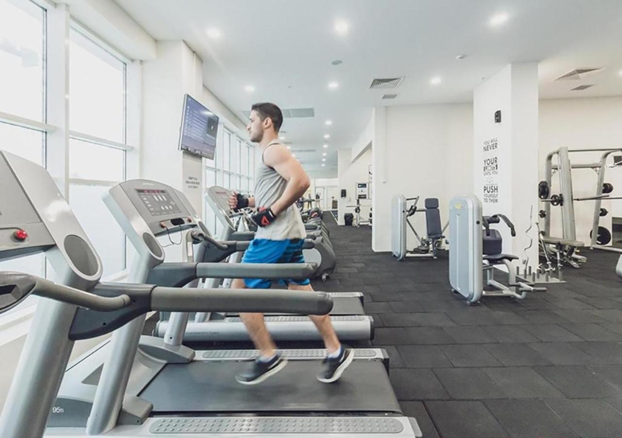 סקופיה 19Th & 18Th Floor Secure Apartments With Pool & Fitness & Parking Included In Price מראה חיצוני תמונה