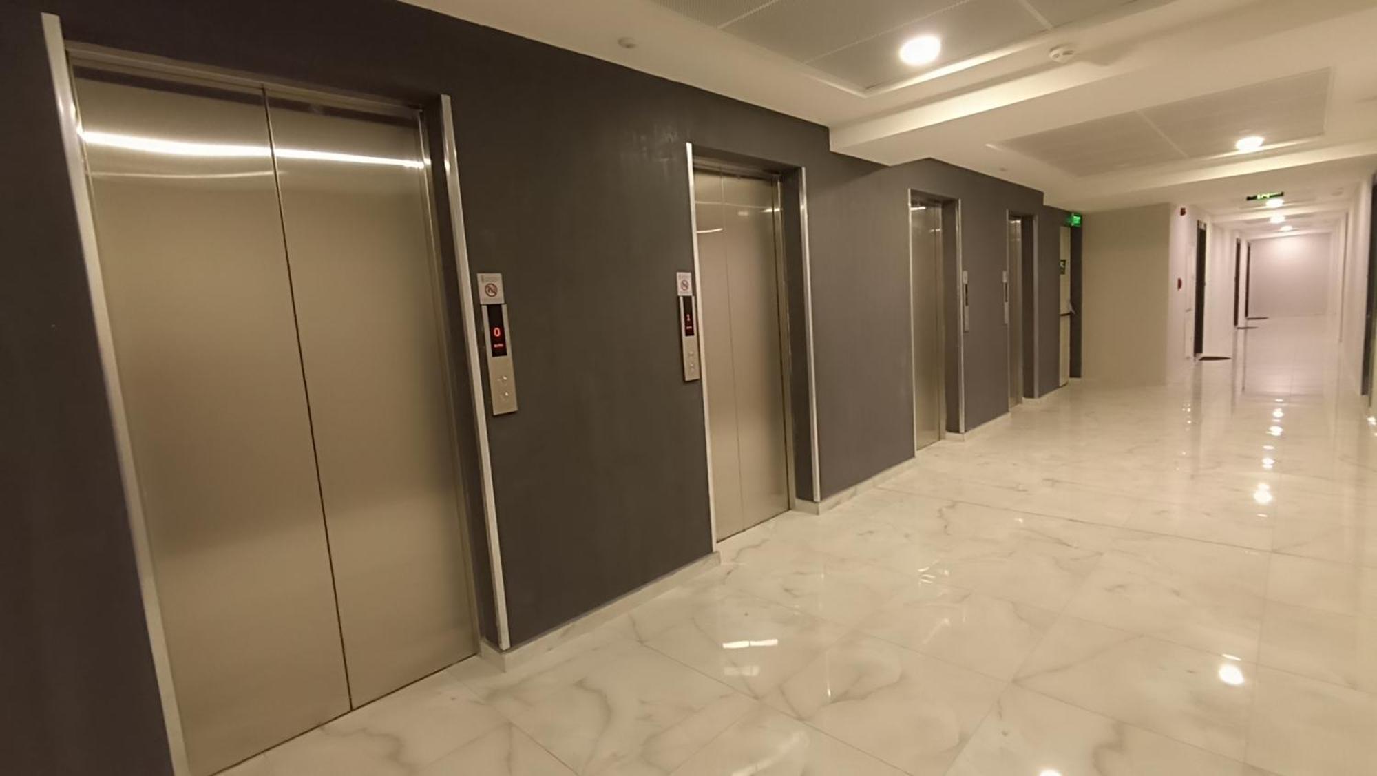 סקופיה 19Th & 18Th Floor Secure Apartments With Pool & Fitness & Parking Included In Price מראה חיצוני תמונה