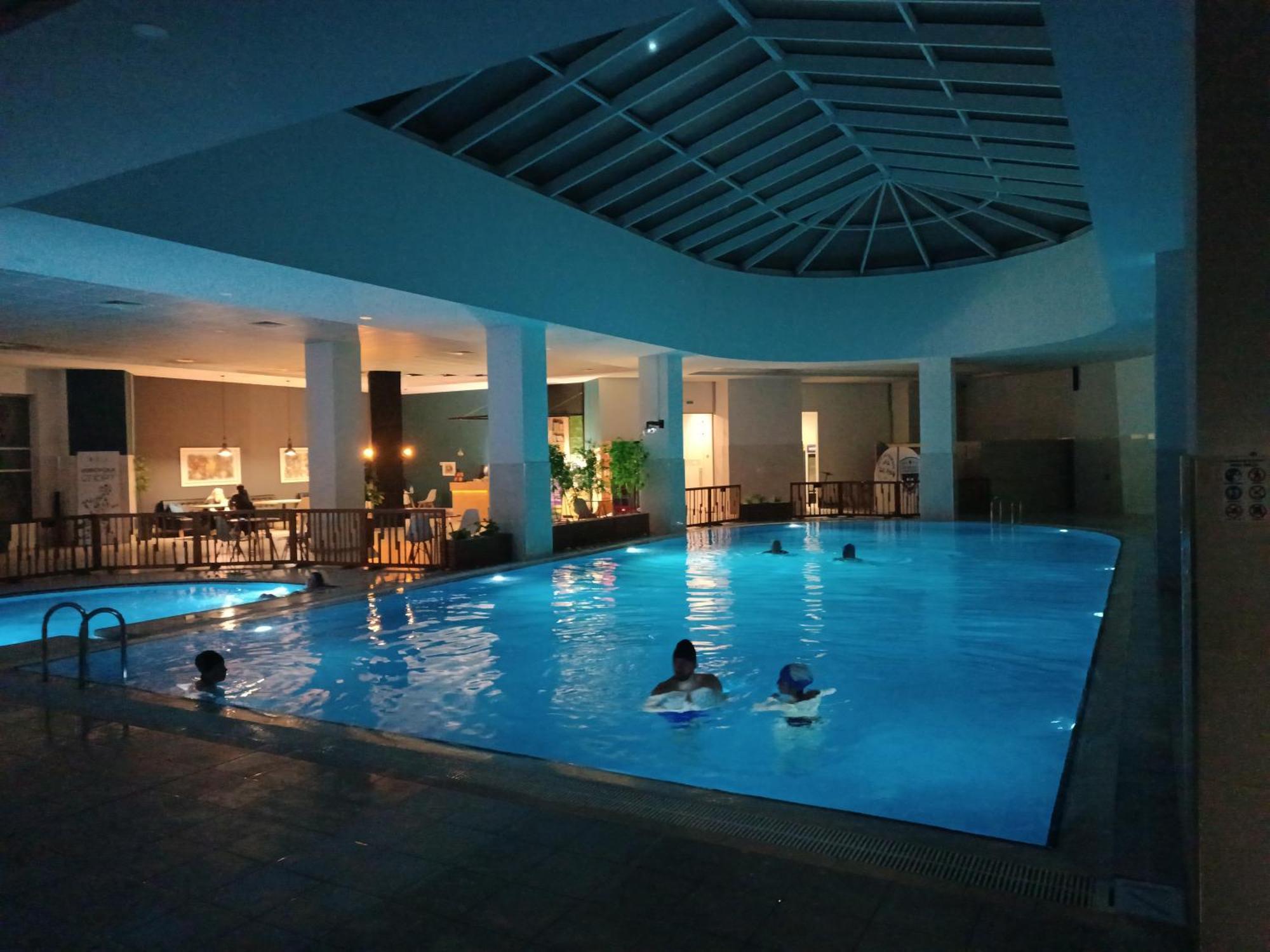 סקופיה 19Th & 18Th Floor Secure Apartments With Pool & Fitness & Parking Included In Price מראה חיצוני תמונה