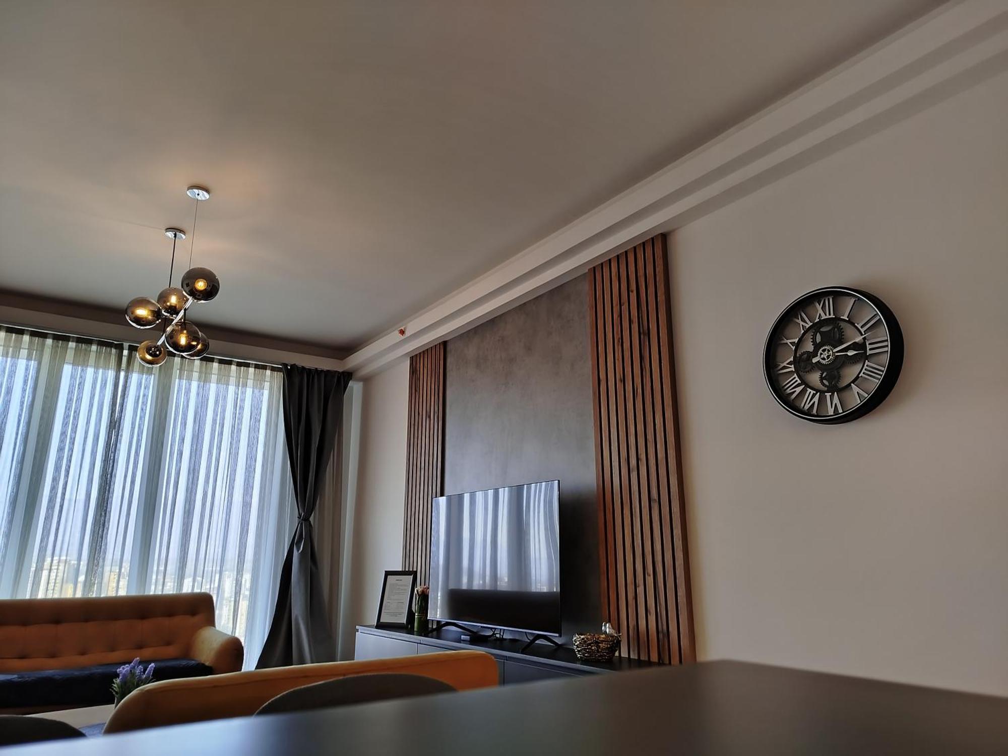 סקופיה 19Th & 18Th Floor Secure Apartments With Pool & Fitness & Parking Included In Price מראה חיצוני תמונה