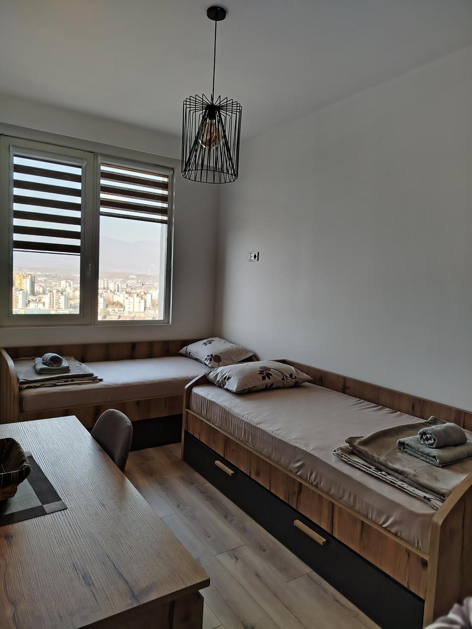 סקופיה 19Th & 18Th Floor Secure Apartments With Pool & Fitness & Parking Included In Price מראה חיצוני תמונה