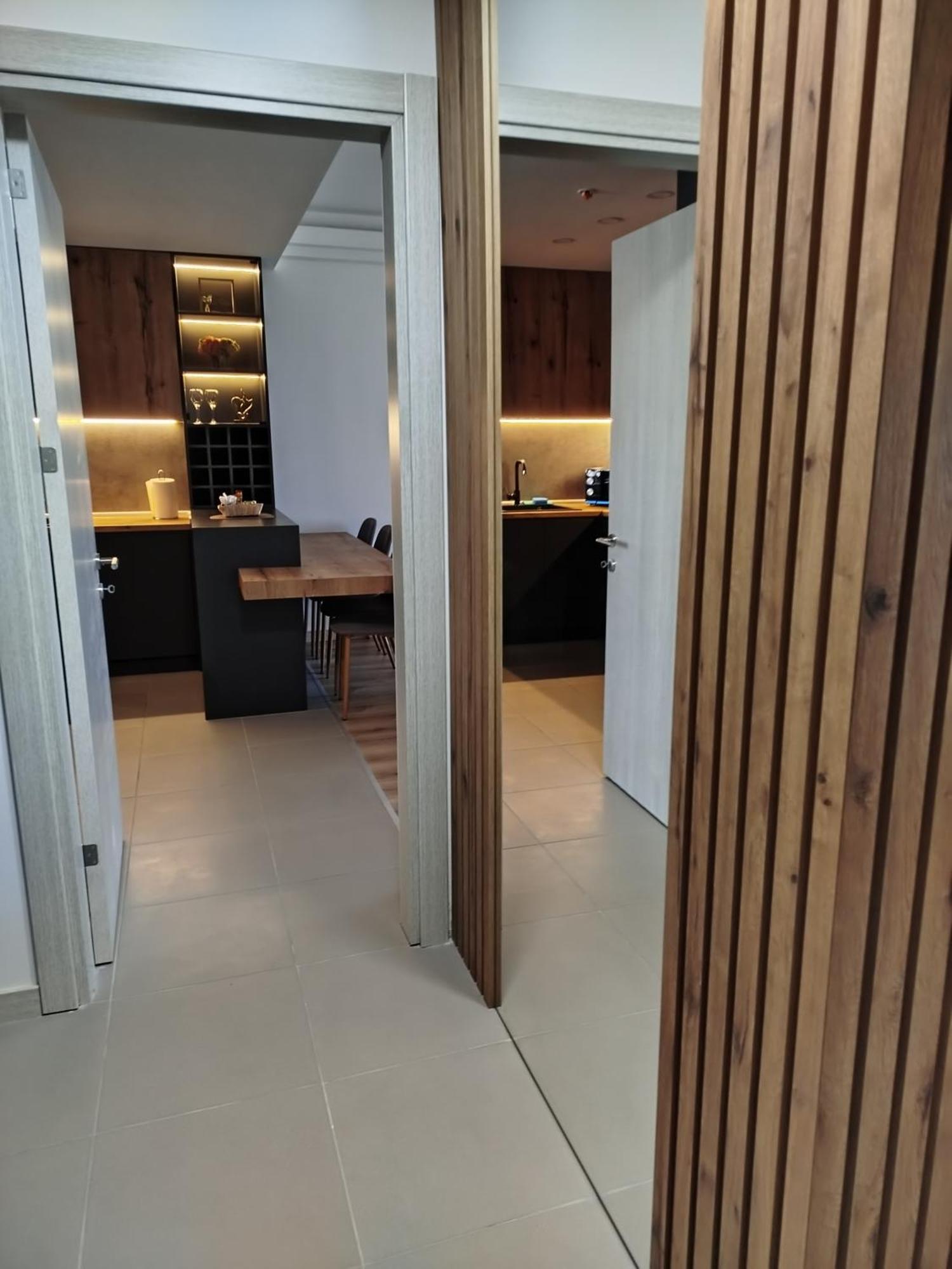 סקופיה 19Th & 18Th Floor Secure Apartments With Pool & Fitness & Parking Included In Price מראה חיצוני תמונה